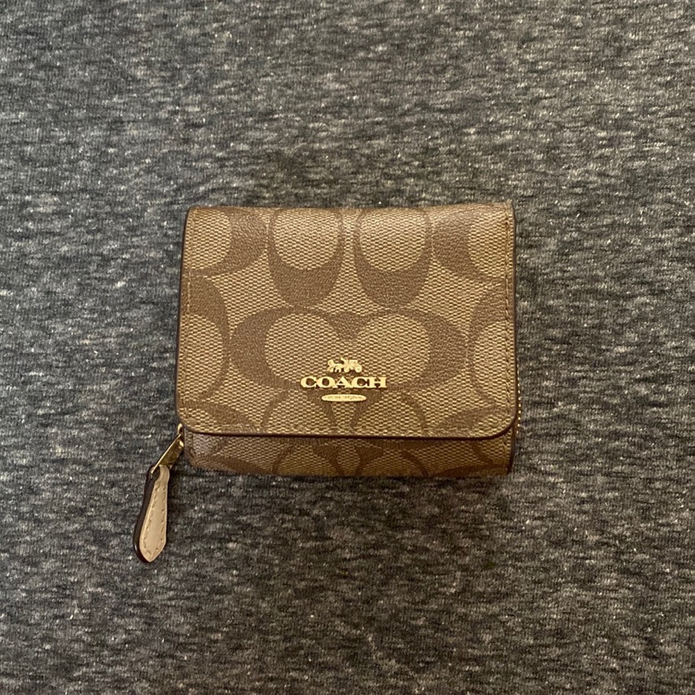 Coach wallet